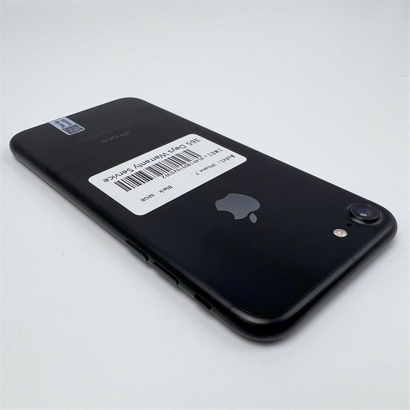Unlocked Apple iPhone 7/ iPhone 7Plus IOS 11 Phone LTE WIFI Display 12.0MP Camera Quad-Core Fingerprint Smartphone Free Shipping